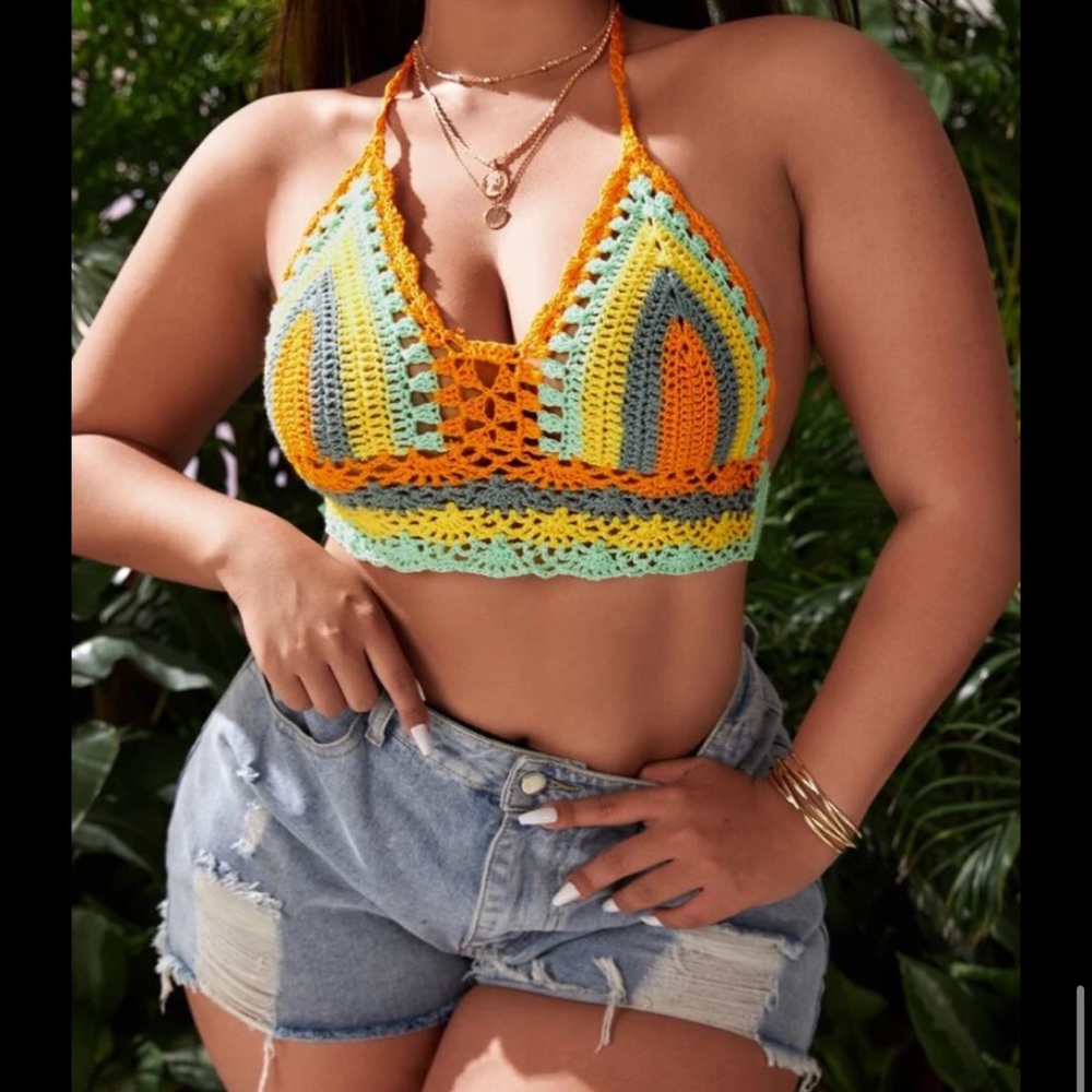 Plus crochet halter cover up top (size 12)